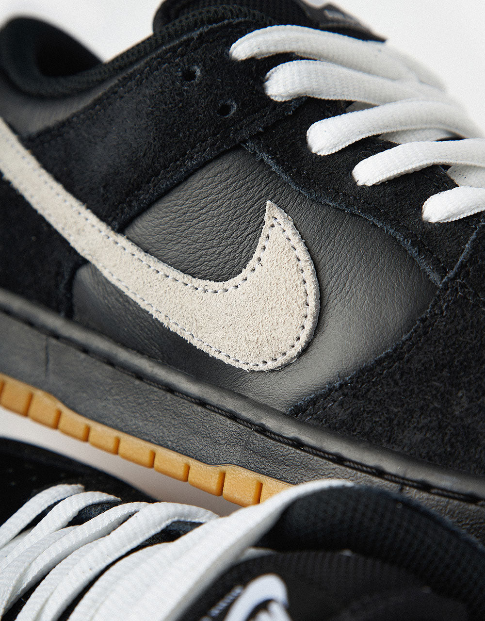 Nike SB Dunk Low Pro Skate Shoes - Black/White/Gum Light Brown, product image 8