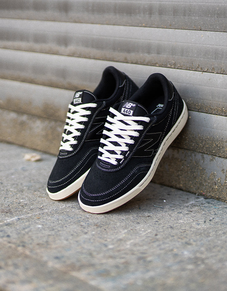 New Balance Numeric 440 V2 Skate Shoes - Black/Sea Salt, product image 2
