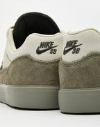 Nike SB Malor Skate Shoes - Light Bone/Light Army, product image 5